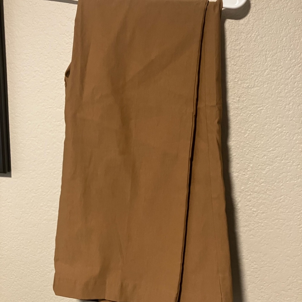 Plus size elastic waist Tan Pants Sz: 22W NWOT
